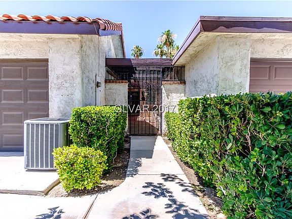 2nd image of 2468 San Lucas Cir