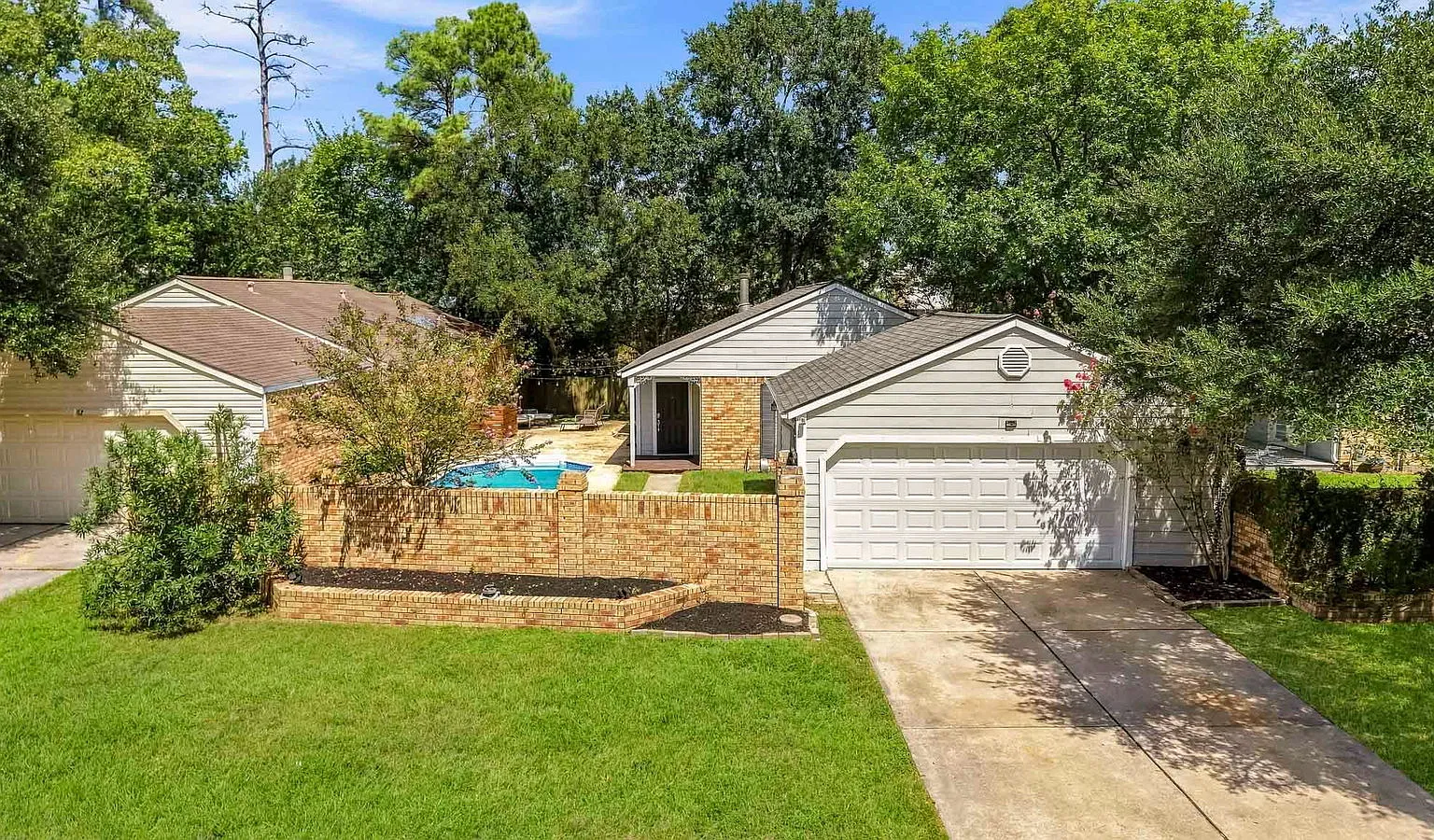 3 bed, 2.5 bath, 1655 sqft, $2,749 — Photo 3