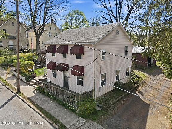 3rd image of 255 Brodhead Ave