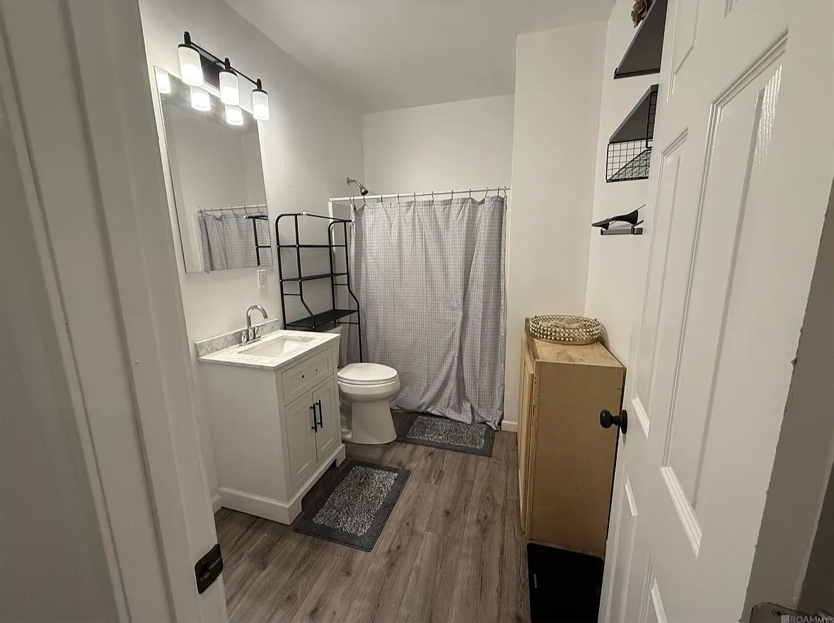 3 bed, 754 sqft, $1,400 — Photo 4
