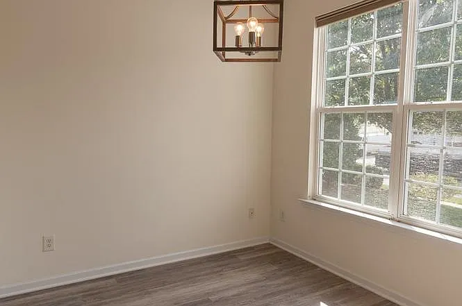 201 Indian Elm Ln — Photo 9