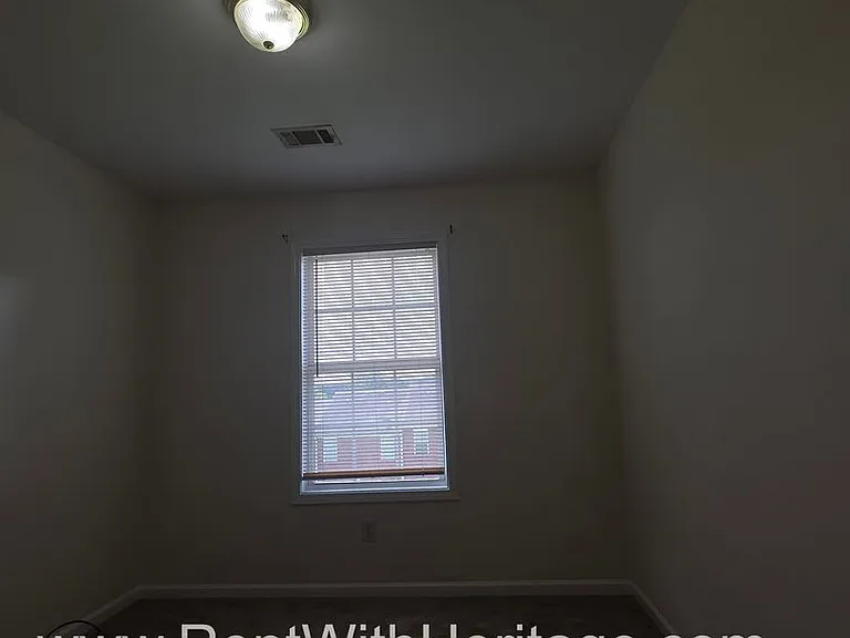 7712 Autry Cir #303 — Photo 33