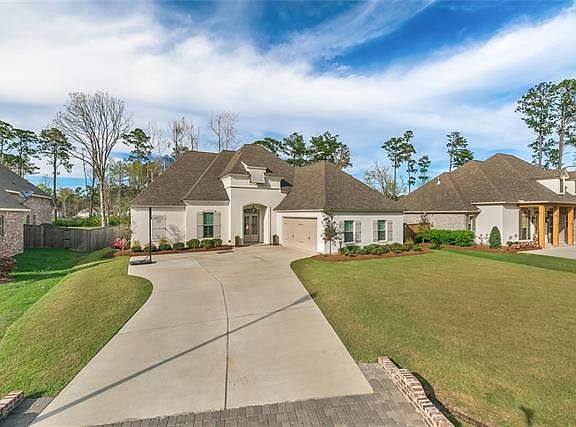 2nd image of 708 Poplar Creek Ct
