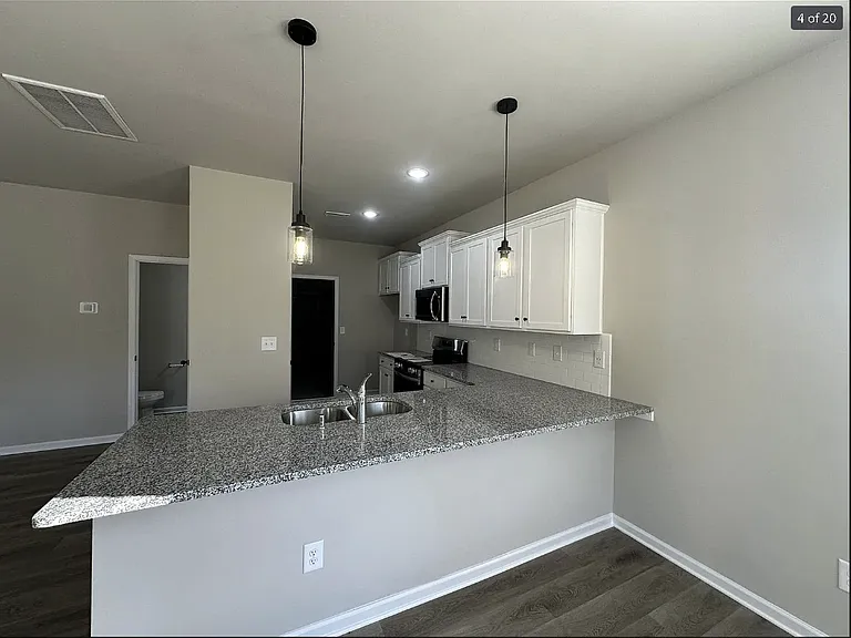 9050 Stoney Waters Ct — Photo 5