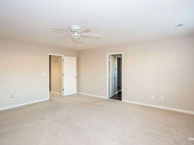 3521 Saddlebrook Dr — Photo 10