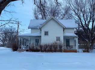 104 Winona St SE, Chatfield, MN 55923