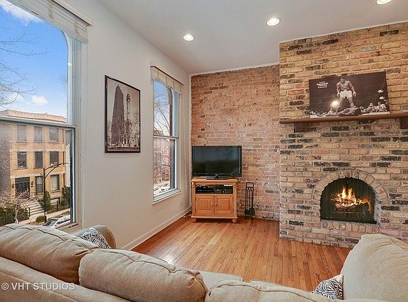 2nd image of 2450 N Seminary Ave APT 3A