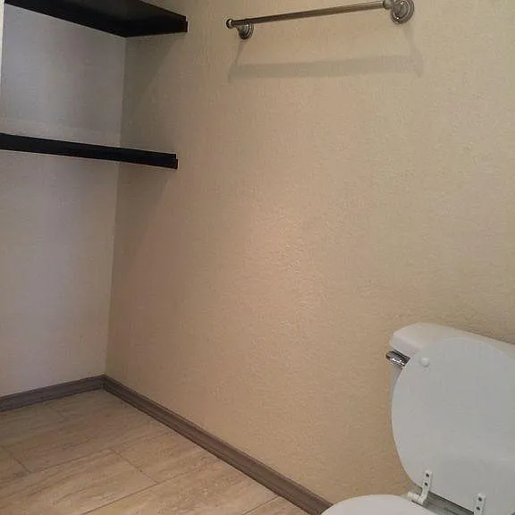 1421 Bryan Dr — Photo 11