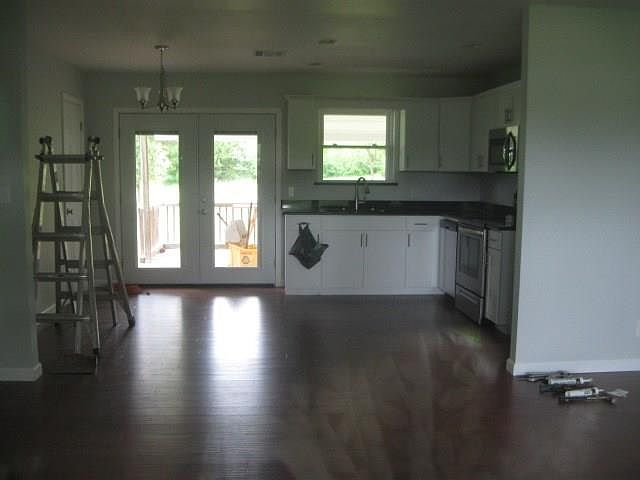 2nd image of 36710 Lake Rd