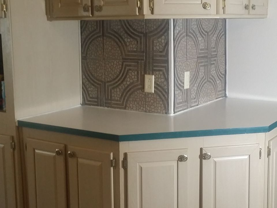 Corner Section in Kitchen