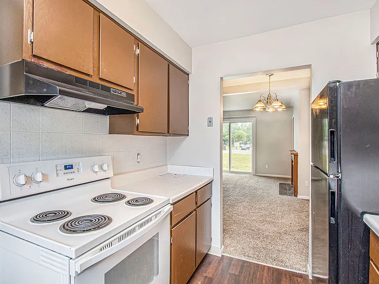 Westwind Townhomes — Photo 36