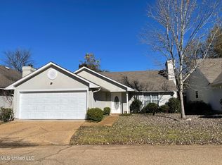 218 Shadow Lake Dr N, Clinton, MS 39056