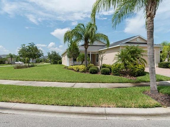 3rd image of 3532 Carambola Cir