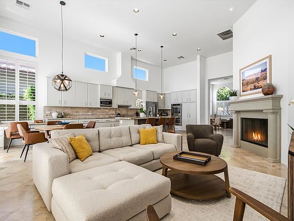 4th image of 79865 Rancho La Quinta Dr