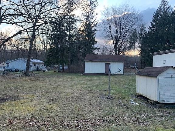3rd image of 2228 Acorn Dr