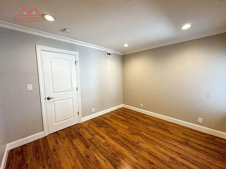 347 Auburn Way #1 — Photo 12