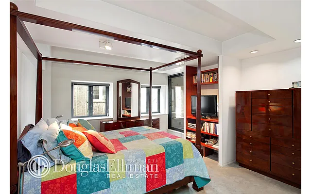 Sold by Douglas Elliman | media 12