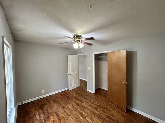 5th image of 1609 W 22nd Ter #1