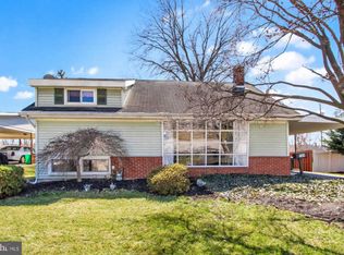 724 Gunnison Rd, York, PA 17404