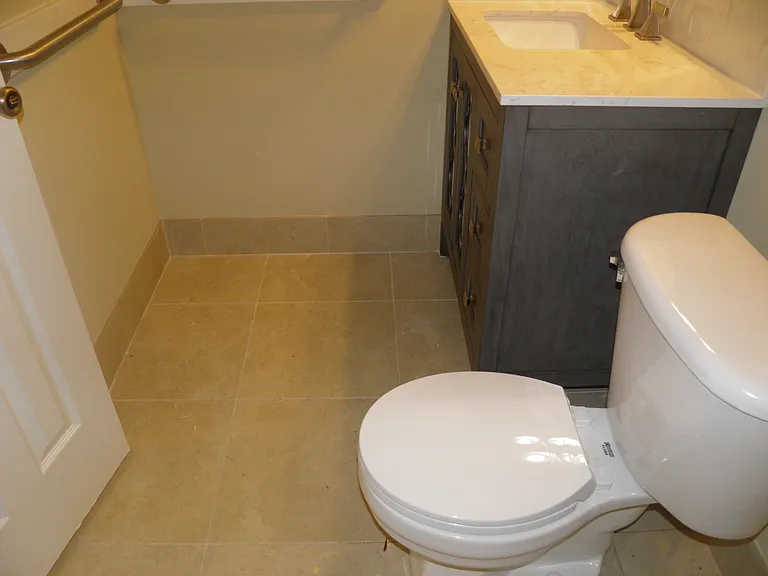 Hall commode and vanity