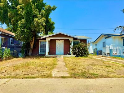 1335 W 68th St, Los Angeles, CA, 90044