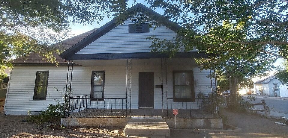2nd image of 1835 E 7th St