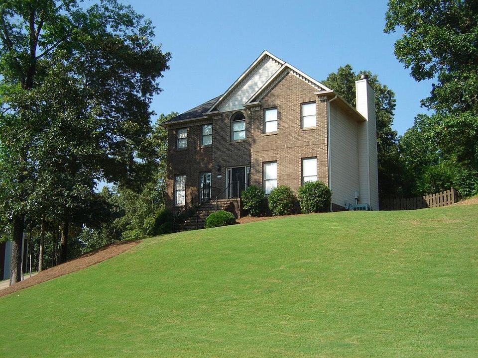 Beautiful home on cul-de-sac