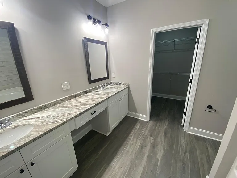 223 Beau Claire Cir — Photo 13