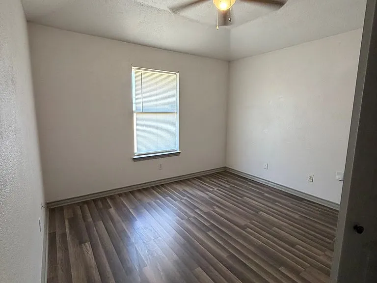 4515 Monty Dr — Photo 3
