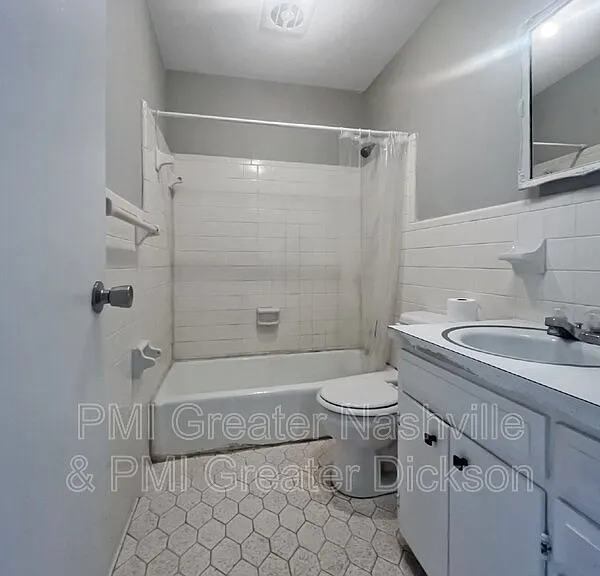 542 Ashe Ave #A-7 — Photo 7