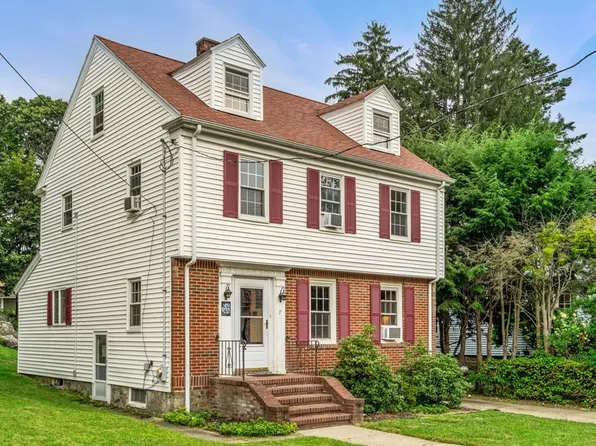 7 Verndale Rd, Milton, MA 02186