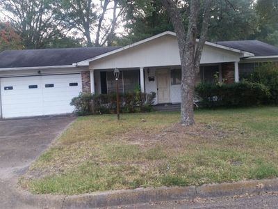 564 Dryden Ave, Jackson, MS, 39209
