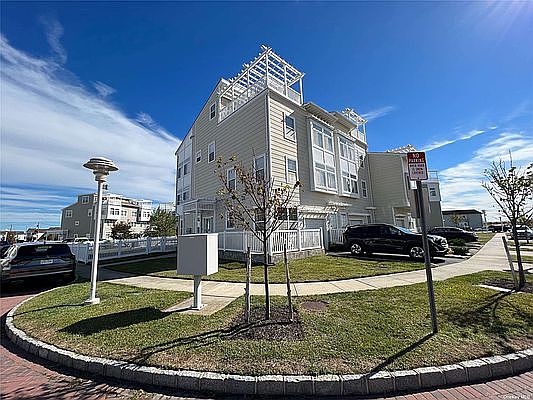 1st image of 6214 Ocean Ave S Floor 1