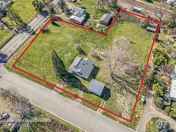 2nd image of 593 Crowson Rd