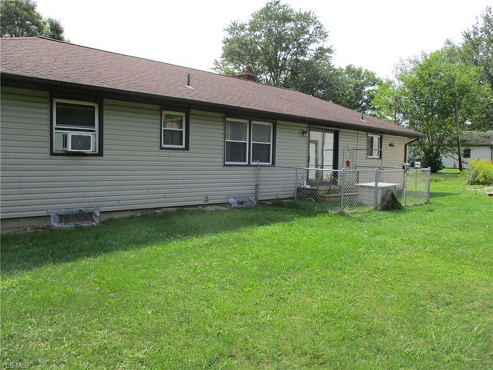 2nd image of 51132 Haigh Rd