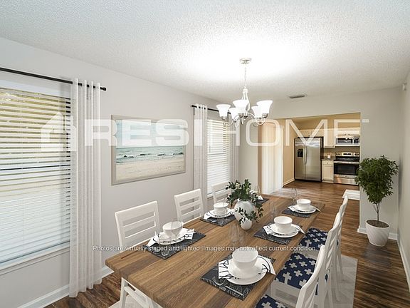 4th image of 956 Chalmet Ln