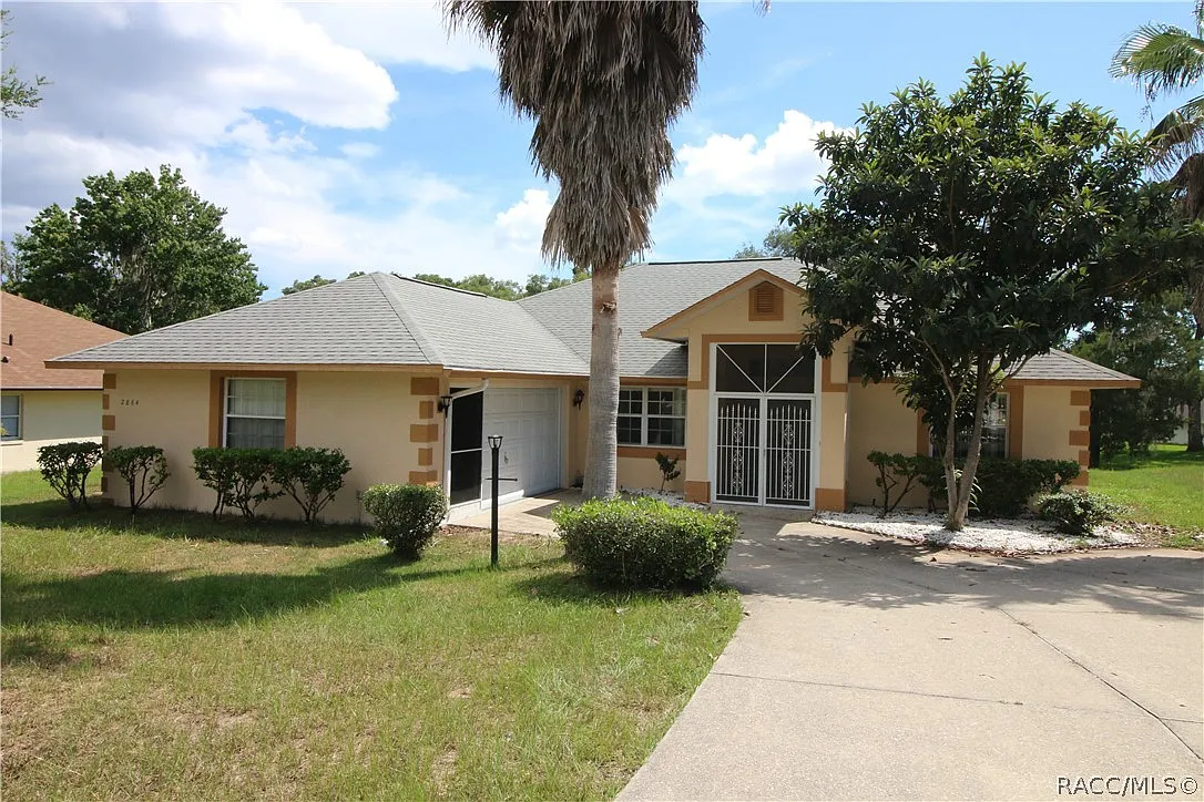 Canterbury Lake Estates — Photo 1