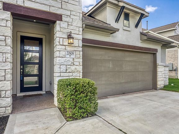 3rd image of 20808 Carries Ranch Rd