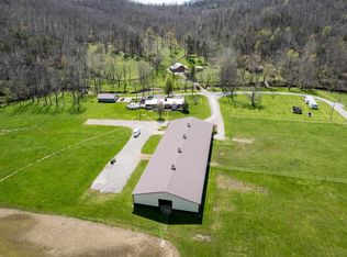 21184 Cartwright Rd, Rush, KY 41168