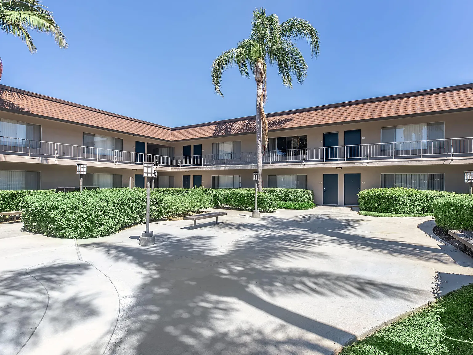 Huntington Highlander Apartment Homes — Photo 4
