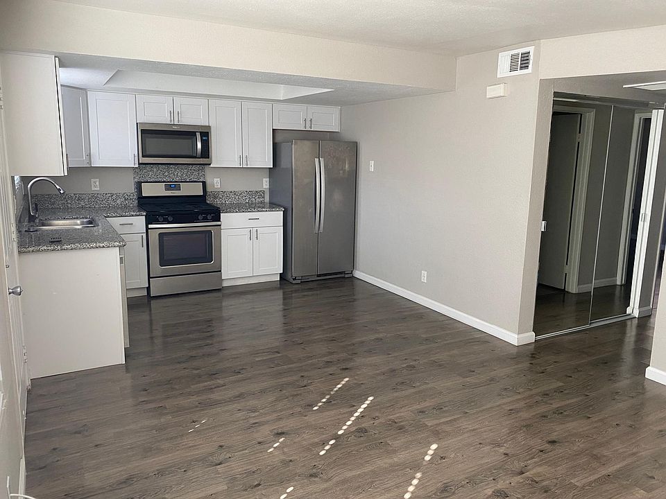 Kitchen and leaving room