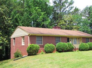 142 Sunset Ln, Chase City, VA 23924