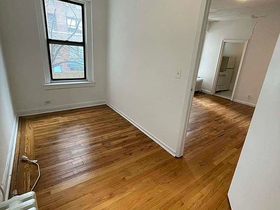 3rd image of 401 E 58th St APT 1A