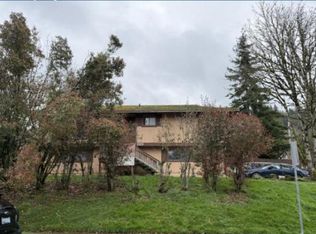 692 SW 4th St, Gresham, OR 97080