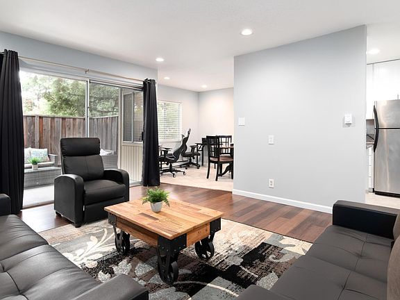 5th image of 505 Cypress Point Dr Unit 85