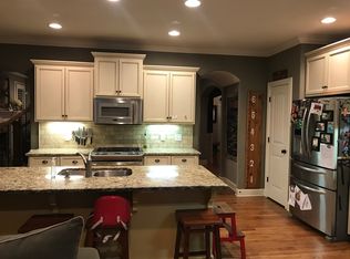 9585 Rookwood Cir, Ooltewah, TN 37363