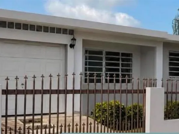 #802(J-3) MONTE FARALLON ST, COLINAS DE MONTELLANOS, MOROVIS, PR 00687
