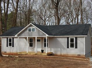 19750 Maplewood Rd, Jetersville, VA 23083