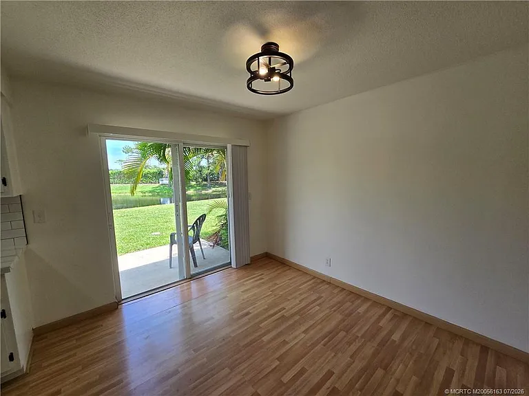 2648 Rockcrest Ct — Photo 12