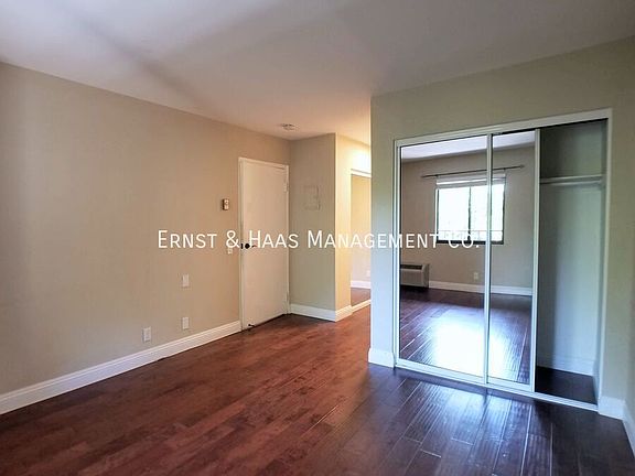 5th image of 225 W 6th St APT 407
